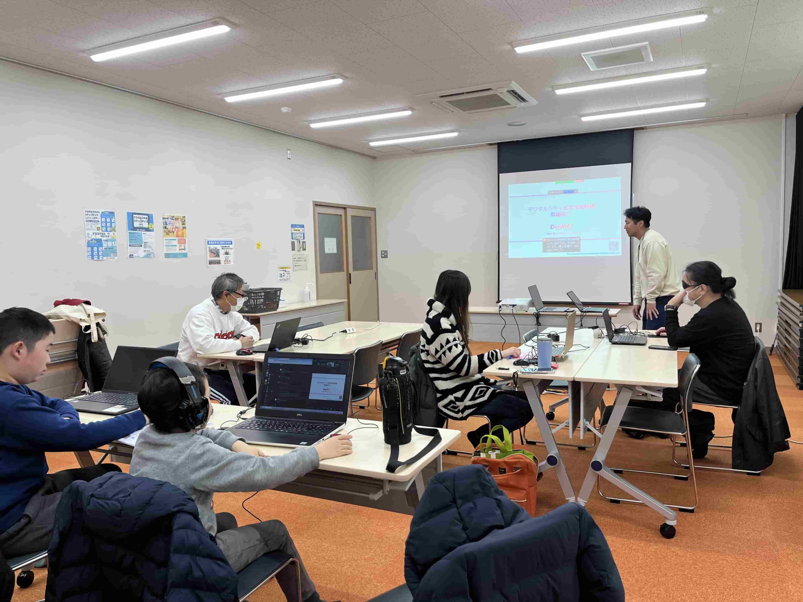 自習カフェの様子